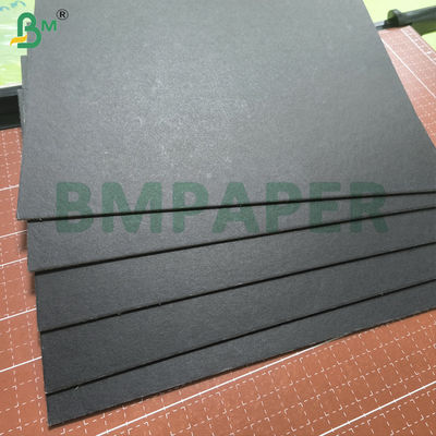 Papan abu-abu berlapis kertas hitam di satu sisi 2mm tebal untuk kemasan