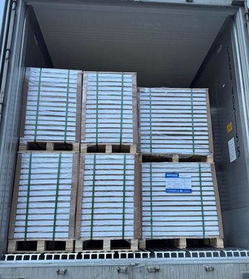 Lembaran Kertas Sudut Bulat Kain 1073B yang Dapat Disegel Panas untuk Penggunaan Medis