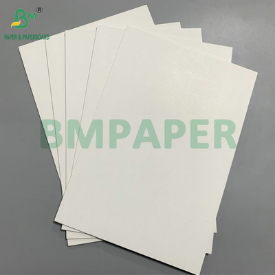 Papan Tampilan Putih Pulp Kayu 1mm 2mm 1220x2440mm Pencetakan Digital Format Besar