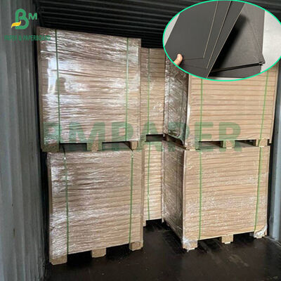 2mm 2.5mm Papan Premium Hitam Pekat Kaku Untuk Karton 28 x 22 inci