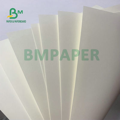 Kertas Woodfree Kekuningan Tidak Dilapisi 60g 70g Untuk Pencetakan Offset