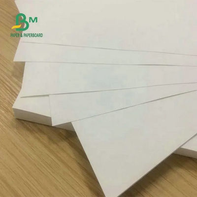 Pelindung mata 65g 75g Kertas Buku Besar Besar Untuk Pencetakan Offset 31 x 35 inci