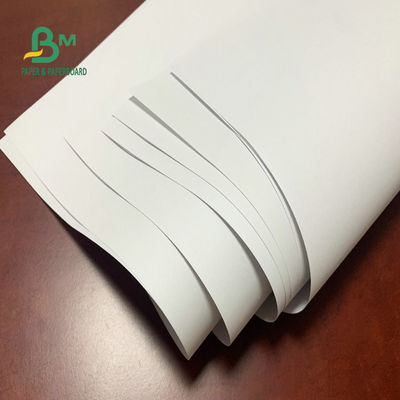 Gulungan Kertas Ikatan Putih Permukaan Halus Kecerahan Offset Tidak Dilapisi 60g 80g Untuk Notepad