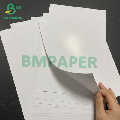 150gsm 157gsm Kertas Chromocoat Dalam Kemasan Lembaran Rim 640 X 900mm 700 X 1000mm