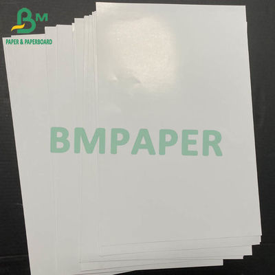 150gsm 157gsm Kertas Chromocoat Dalam Kemasan Lembaran Rim 640 X 900mm 700 X 1000mm
