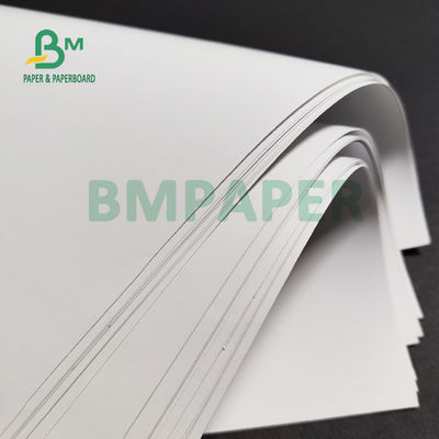 80 # 100 # Kertas Teks Sutra Dilapisi Untuk Sisipan Buku 684 x ​​990mm Kekuatan Tinggi