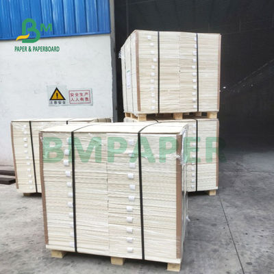 700mm X 1000mm Lembar Kertas Penyerap Super Menyerap Permukaan Datar Cair