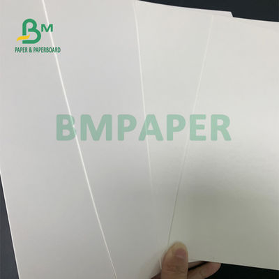 Kualitas makanan White Food Wrapping Paper Board 27'' X 39'' 235gsm Untuk Kemasan Gorengan