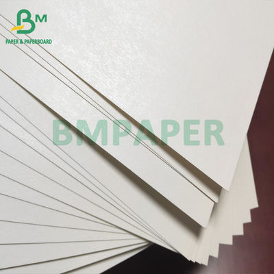Papan Kertas Stock Uncoated Cup Putih 170g 210gsm Dengan Daya Tahan Lipat Yang Baik