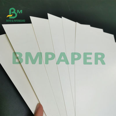 Kartu Putih Dikelantang Tebal Tinggi, Kertas Papan FBB Untuk Kemasan 300g 70 × 100cm