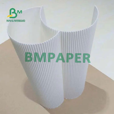 2 Lapisan Papan Bergelombang Putih E Flute F Flute 1mm 1.2mm 1.5mm 1.6mm Tebal