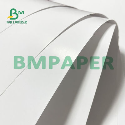 Lembar Kertas Seni Mengkilap 165GSM 70x100CM Untuk Poster Promosi