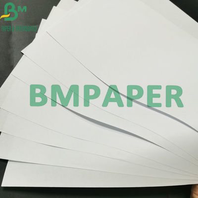 60g 70g Uncoated White Bond Paper Roll Pencetakan Offset Putih Tinggi Untuk Brosur