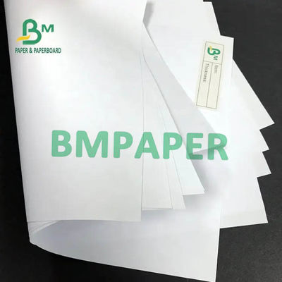 Gulungan Kertas Ikatan Putih Pulp Jumbo yang Dapat Didaur Ulang 50gsm 53gsm 60gsm 65cm 100cm