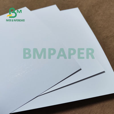 80 # 100 # Kertas Seni Matte C2S Untuk Manual Perusahaan 28 x 40 inci Kekakuan Baik