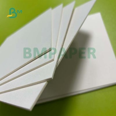 100% Serat Utama 1.2mm 1.4mm 1.6mm White Beer Mat Board Dengan Penyerapan Tinggi