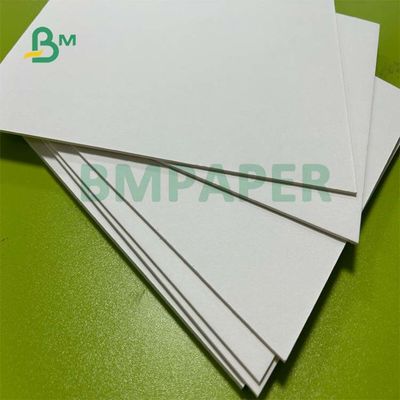 100% Serat Utama 1.2mm 1.4mm 1.6mm White Beer Mat Board Dengan Penyerapan Tinggi