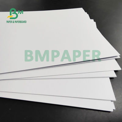350gm 400gm Kertas Tanpa Lapisan Untuk Hangtag 720 X 1020mm Putih Tinggi