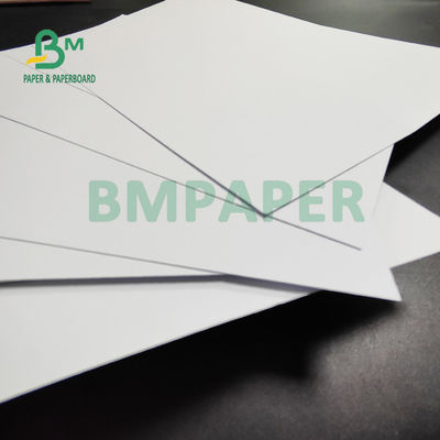 350gm 400gm Kertas Tanpa Lapisan Untuk Hangtag 720 X 1020mm Putih Tinggi