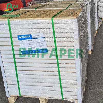 SGS Karbonless Copy Paper CB CFB CF Ukuran 43 X 61cm A2 55-60 Gsm White Paper Image Hitam