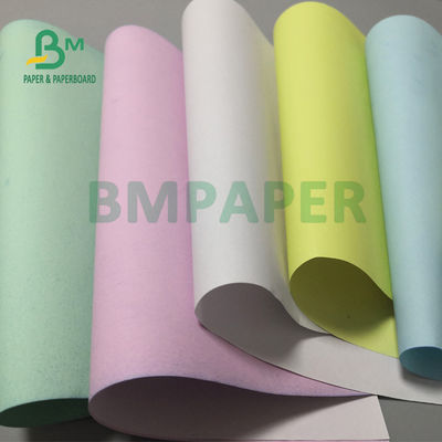 50gm 3 Lapisan Lembar Kertas NCR Tanpa Karbon Untuk Pencetakan Komersial 70 X 100CM
