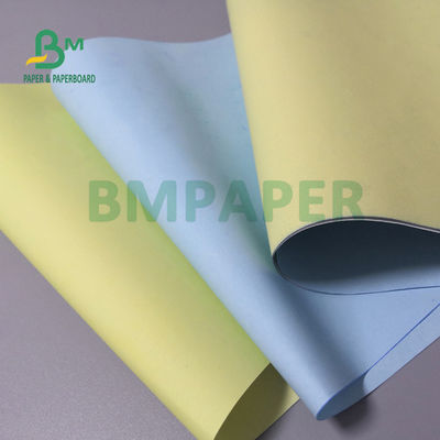 50gm 3 Lapisan Lembar Kertas NCR Tanpa Karbon Untuk Pencetakan Komersial 70 X 100CM