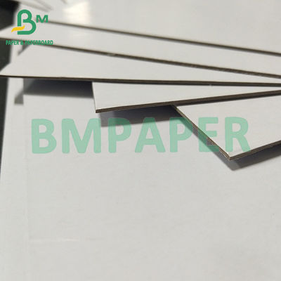 Biaya rendah Satu sisi dilapisi kertas papan putih abu-abu untuk kotak produk
