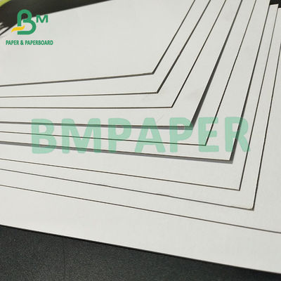 Biaya rendah Satu sisi dilapisi kertas papan putih abu-abu untuk kotak produk
