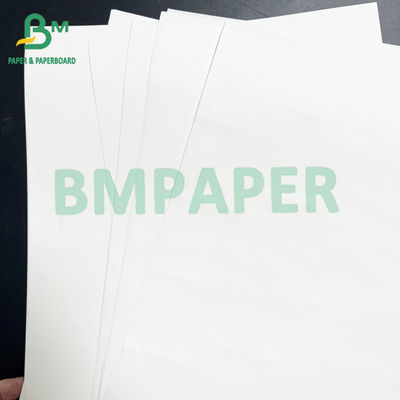 80gm Stabilitas cetak yang baik Kertas Kraft Putih Diputihkan Untuk Kemasan Makanan