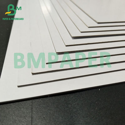 Sesuaikan Ukuran Sisi Tunggal Biaya Rendah Dan Absorpsi Tinta Tinggi Papan Dupleks Untuk Kotak Kemasan Produk
