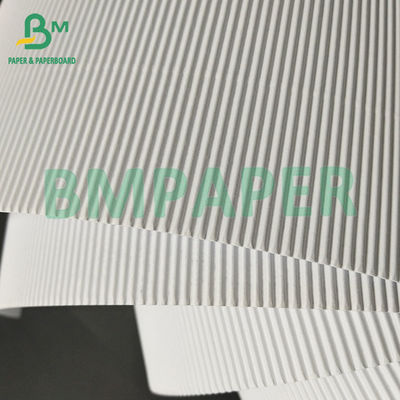 Stabil Aplikasi luas Dua Lapisan Putih F Flute Paper 1mm Untuk Produk Kosmetik