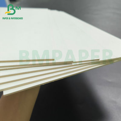1000gm Kardus Putih Lapisan Sisi Ganda 65 X 100cm Kardus halus