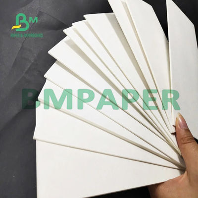 Warna Putih 100gm 105gm Kapasitas Penyerap Air Kertas Perawan Untuk Coaster