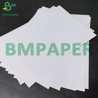400g Berat Gram Tinggi Kertas Putih Tanpa Lapisan Tanpa Kayu Untuk Pencetakan Buku