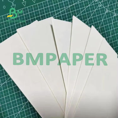 0.7 - 1.4mm Putih Absorbent Blotting Paper Untuk Perlindungan Meja