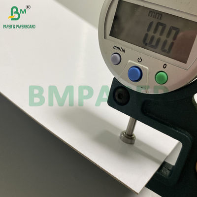 1mm 820g White Cardboard Dengan Grey Tengah 2 Lapisan Laminated Cardboard 31 &quot;X 43&quot;