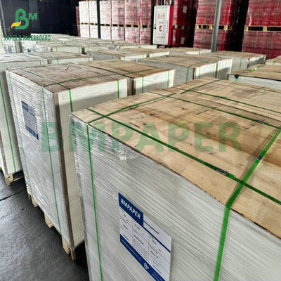 Kehalusan yang sangat baik 100Gram 120Gram Uncoated Woodfree Paper Untuk Offset Printing 71cm Roll