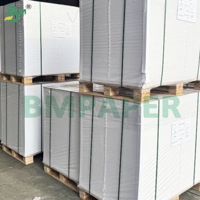 Ketebalan 300gm Kualitas tinggi Kardus abu-abu Putih Lapisan Untuk Kotak