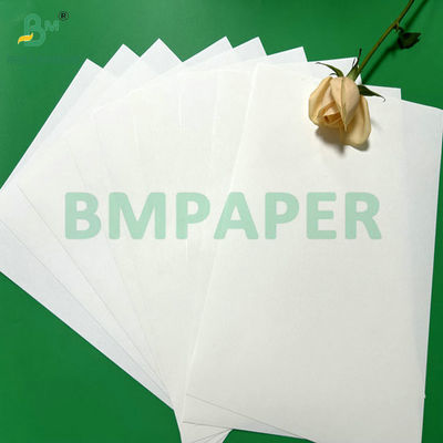 1000mm 1100mm 200 gram kertas kraft putih kaku untuk memproduksi inti kertas tabung
