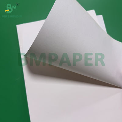 75g 65g High Bulk Woodfree Offset Printing Paper Putih alami 61x86cm