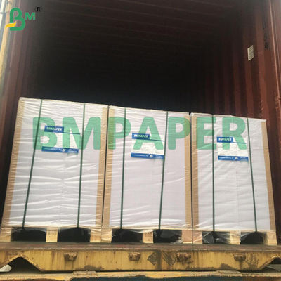 120gm High Strength Bleached Kraft Paper Untuk Tas Pengangkut Kekuatan CD Superior