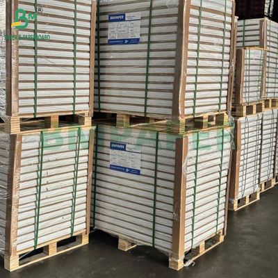 Gulungan Kertas NCR Gambar Hitam 75gsm 80gsm 90gsm Untuk Salinan Otomatis