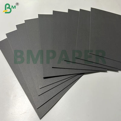 Kertas Kraft Hitam Tanpa Lapisan 300gram 350gram Untuk Kotak Paket Hadiah 31 x 43 inci