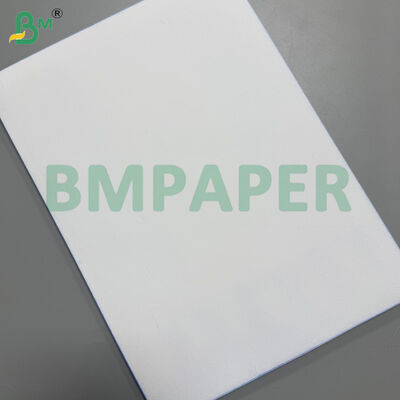 Kertas Salinan Tanpa Karbon NCR Putih CFB 88gsm dengan Gambar Biru dalam Ukuran A4 210x297mm