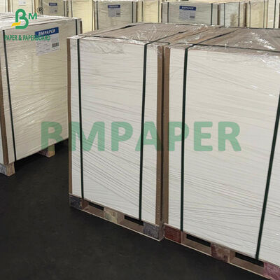 Kertas karton FBB 230grs tahan minyak satu sisi ukuran 61x90 cm untuk membungkus makanan berlemak